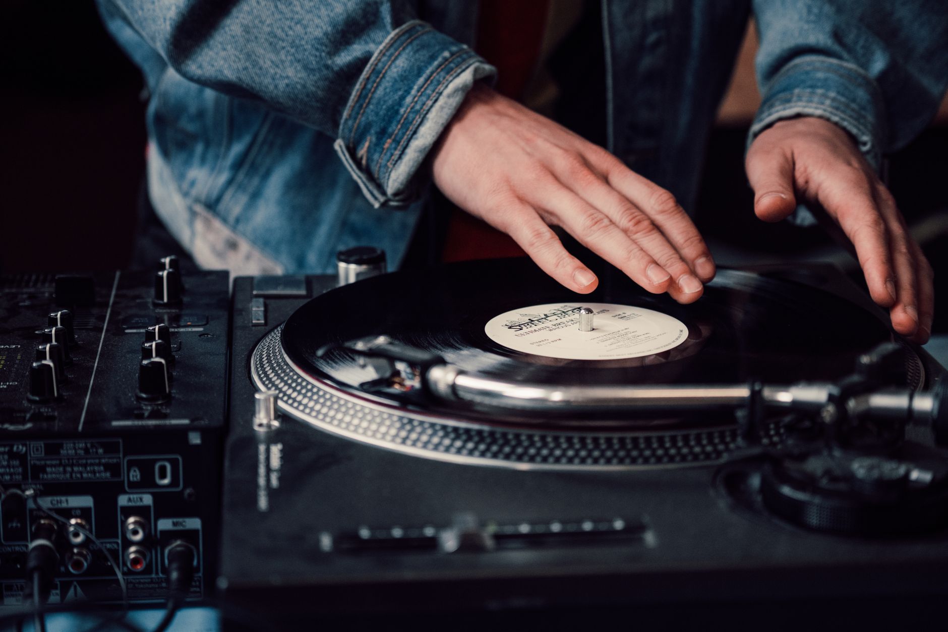 Choisir sa platine vinyle : le guide complet